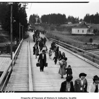 Japanese American families leaving Bainbridge Island, March 31, 1942