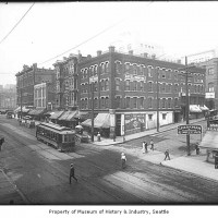 1905 1st and Seneca Hotel Ramona