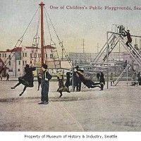 1907 Children in Lincoln Park, near BHS